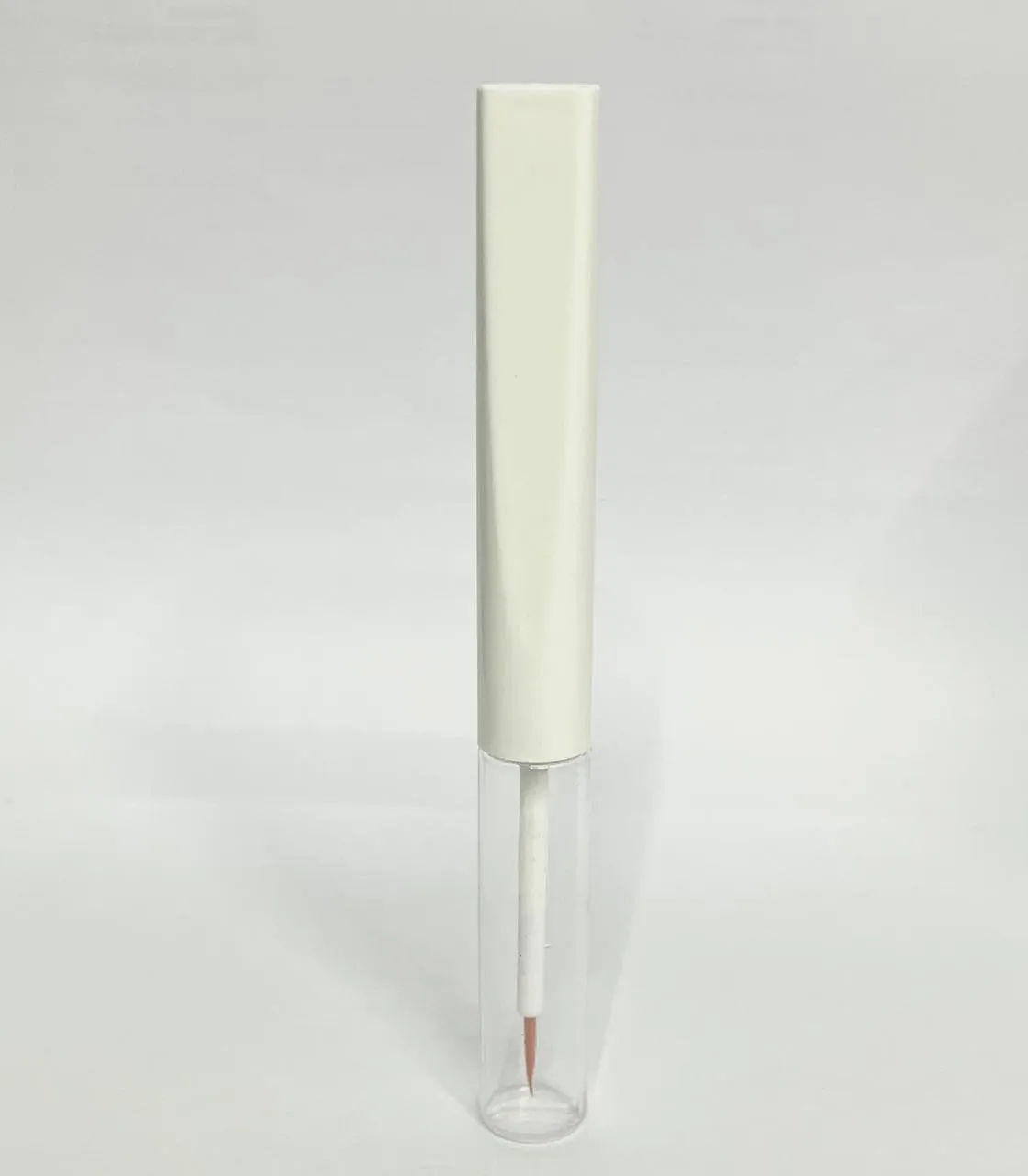 4ml Empty Round Shape Eyeliner Clear Bottle with Long Square Shape White Cap