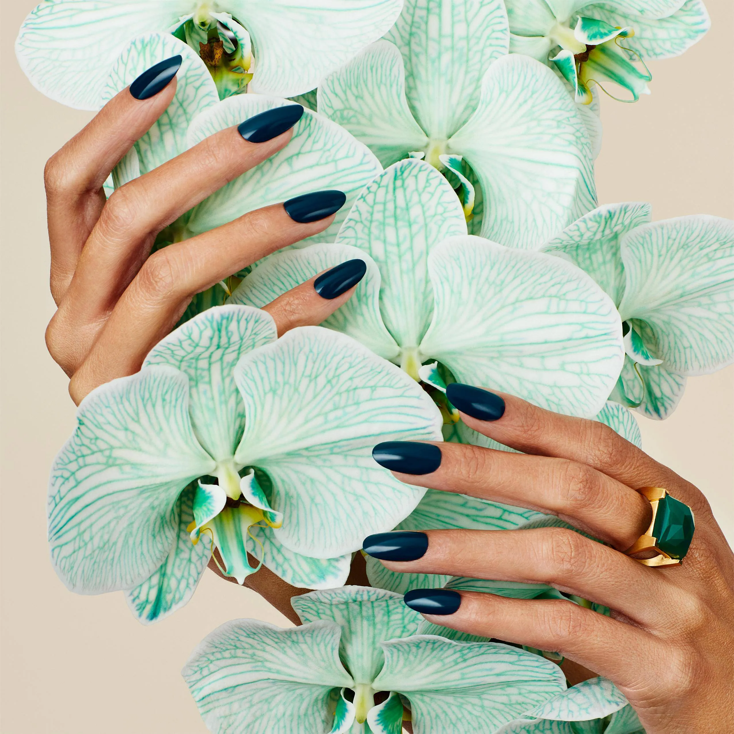 CND Creative Nail Design Shellac - Teal Time