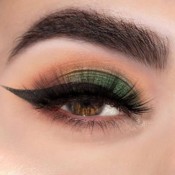 ella mila Flirty Goddess Palette