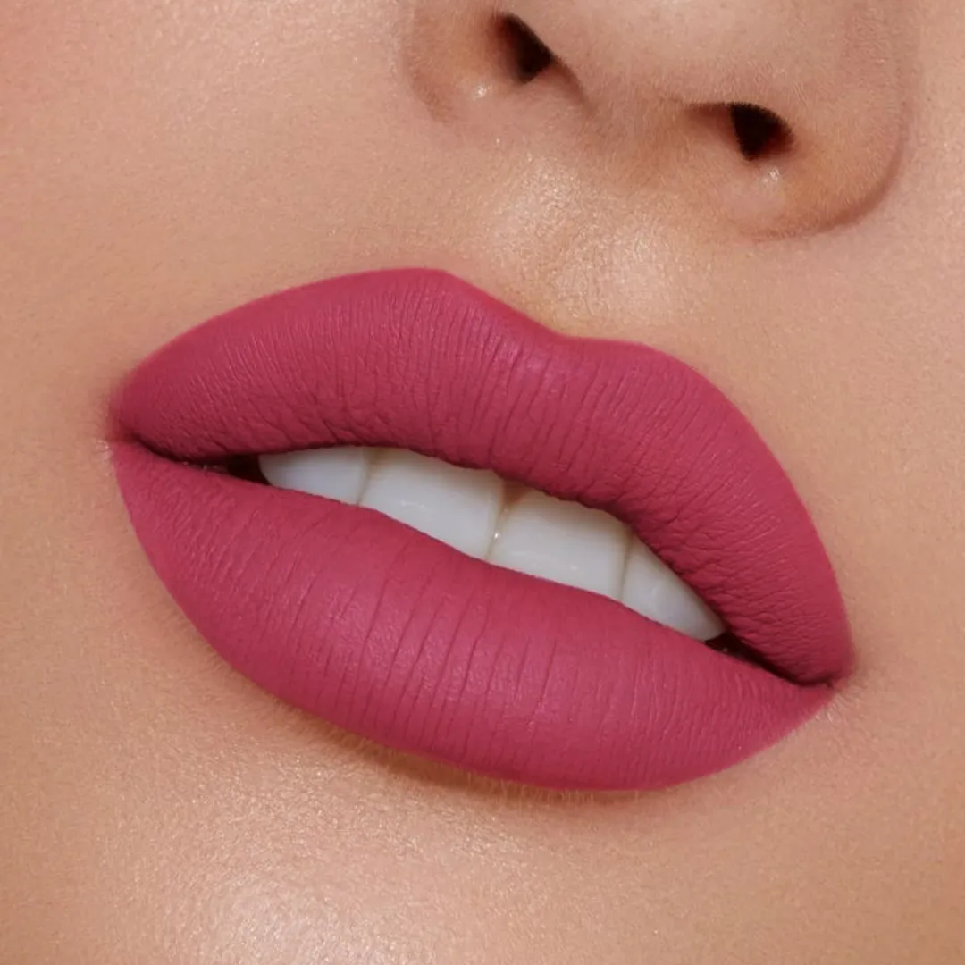 Liquid matte lipstick
